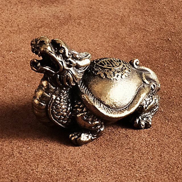 真鍮 龍亀 オーナメント ドラゴン タートル 龍 辰 竜 瑞獣 中国 置物 骨董 アンティーク ビンテージ ゴールド ブラス 金色 縁起物 飾り 真鍮 龍亀 オーナメント ドラゴン タートル 龍 辰 竜 瑞獣 中国 置物 骨董 アンティーク ビンテージ ゴールド ブラス 金色 縁起物 飾り