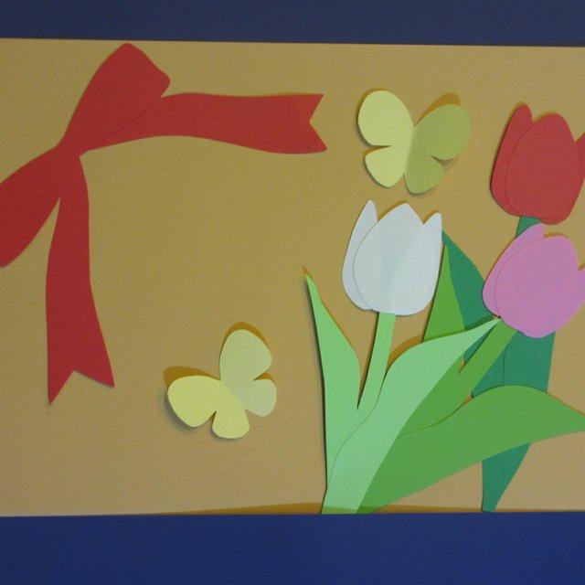 春の壁面飾り チューリップ 小 21輪 画用紙 保育 壁面 保育園 幼稚園 学校 図書館など ハンドメイドマーケット Minne 春の壁面飾り チューリップ 小 21輪 画用紙 保育 壁面 保育園 幼稚園 学校 図書館など ハンドメイドマーケット Minne