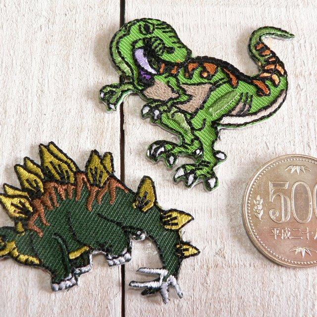 2枚セットアイロンワッペン 恐竜 ティラノサウルス ステゴザウルス ハンドメイドマーケット Minne 2枚セットアイロンワッペン 恐竜 ティラノサウルス ステゴザウルス ハンドメイドマーケット Minne