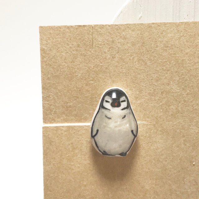 動物ピアス✰皇帝ペンギンの赤ちゃん