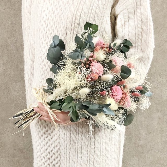 クラッチブーケl ユーカリピンク ウェディング 結婚式 パーティー 二次会 前撮り プリザーブドフラワー ドライフラワー ハンドメイドマーケット Minne クラッチブーケl ユーカリピンク ウェディング 結婚式 パーティー 二次会 前撮り プリザーブドフラワー ドライフラワー ハンドメイドマーケット Minne
