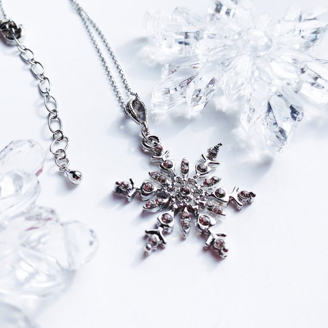 クリスマス 雪の結晶 Snow ネックレス ハンドメイドマーケット Minne クリスマス 雪の結晶 Snow ネックレス ハンドメイドマーケット Minne