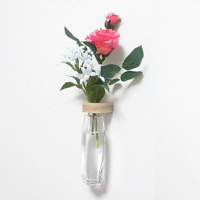ピン固定式 壁掛け花瓶 ツイスト 基本送料無料 ハンドメイドマーケット Minne