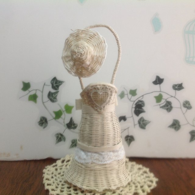 エコクラフト ワンピース風花瓶 オフホワイト Minne 日本最大級のハンドメイド 手作り通販サイト エコクラフト ワンピース風花瓶 オフホワイト Minne 日本最大級のハンドメイド 手作り通販サイト