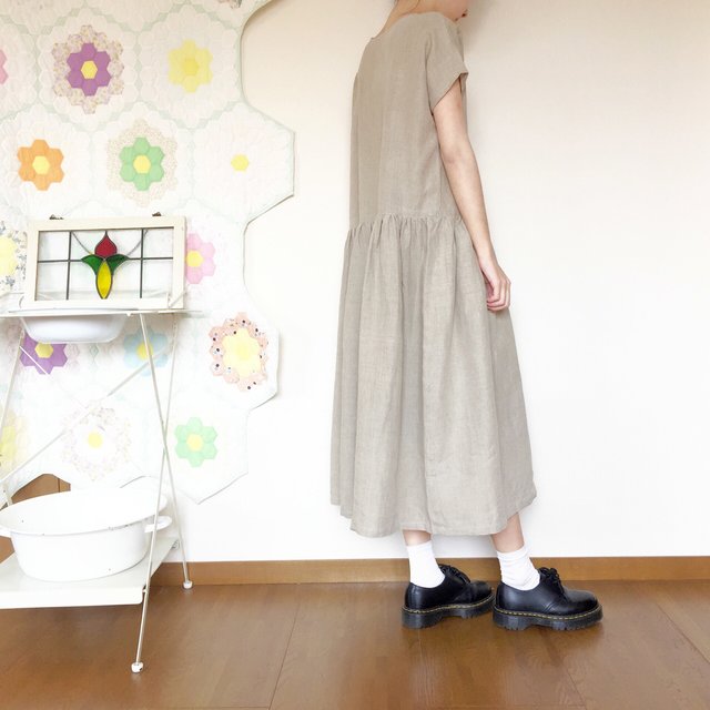 受注 生成りリネン100 一年中着れるシンプルリネンワンピース Minne 日本最大級のハンドメイド 手作り通販サイト 受注 生成りリネン100 一年中着れるシンプルリネンワンピース Minne 日本最大級のハンドメイド 手作り通販サイト