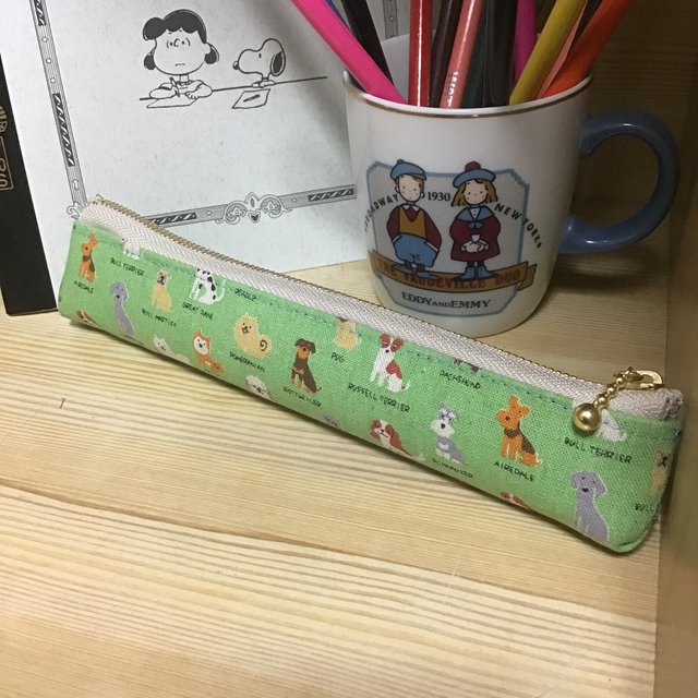 入荷中 ハンドメイド 犬 スリムペンケース 文房具 入荷中 ハンドメイド 犬 スリムペンケース 文房具