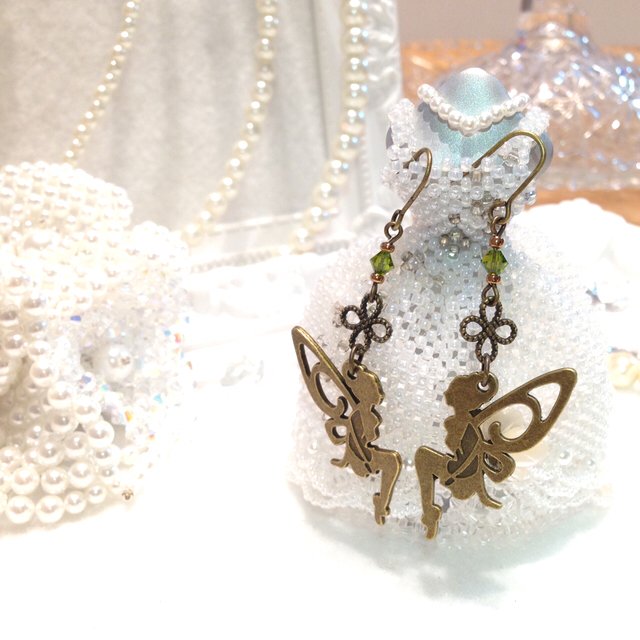 ティンカーベル シルエットピアス ハンドメイドマーケット Minne ティンカーベル シルエットピアス ハンドメイドマーケット Minne