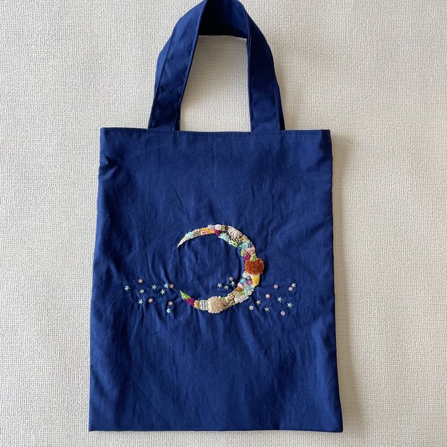 刺繍トートバッグ 月 Minne 日本最大級のハンドメイド 手作り通販サイト 刺繍トートバッグ 月 Minne 日本最大級のハンドメイド 手作り通販サイト