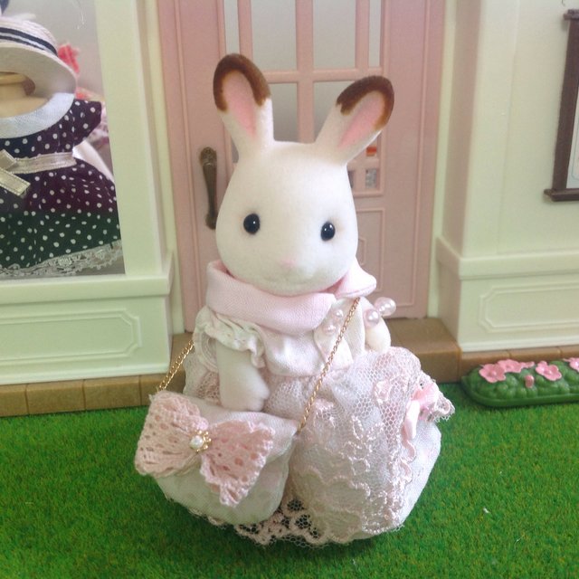 シルバニア服ショコラウサギのお姉さんサイズ ハンドメイドマーケット Minne