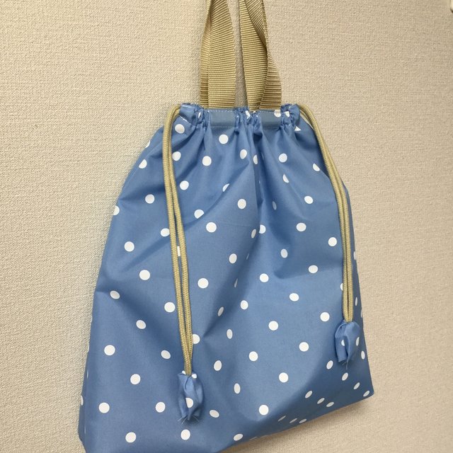 Negoland 入園入学 水色ドット柄体操服袋 お着替え袋 巾着袋 プールバッグ ナイロン巾着 ナイロン 撥水生地 ハンドメイドマーケット Minne Negoland 入園入学 水色ドット柄体操服袋 お着替え袋 巾着袋 プールバッグ ナイロン巾着 ナイロン 撥水生地 ハンドメイドマーケット Minne