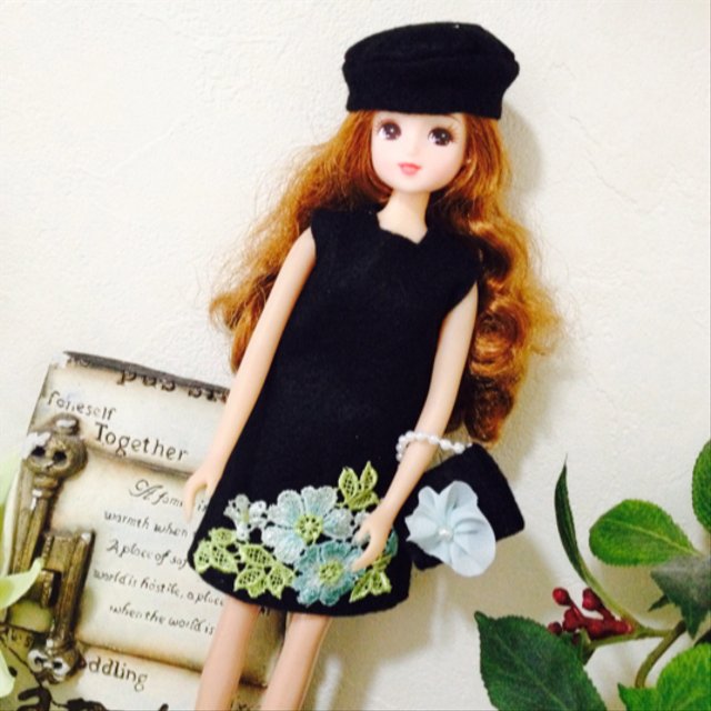ドール服 リカちゃんママサイズ ジェニーちゃんサイズ ハンドメイドマーケット Minne ドール服 リカちゃんママサイズ ジェニーちゃんサイズ ハンドメイドマーケット Minne