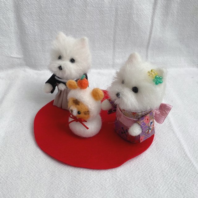 素晴らしい りん様 正月飾り 着物ウエスティちゃんと鏡餅 羊毛フェルト - 正月 - alrc.asia 素晴らしい りん様 正月飾り 着物ウエスティちゃんと鏡餅 羊毛フェルト - 正月 - alrc.asia