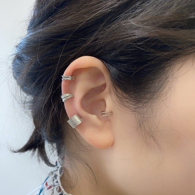 イヤーカフ 4点セット 羽 ワイド 太め 刻印 シンプル メンズ レディース 左 右 片耳 両耳 簡単 おしゃれ かっこいい 送料無料 Ecset5 Minne 日本最大級のハンドメイド 手作り通販サイト イヤーカフ 4点セット 羽 ワイド 太め 刻印 シンプル メンズ レディース 左 右 片耳 両耳 簡単 おしゃれ かっこいい 送料無料 Ecset5 Minne 日本最大級のハンドメイド 手作り通販サイト