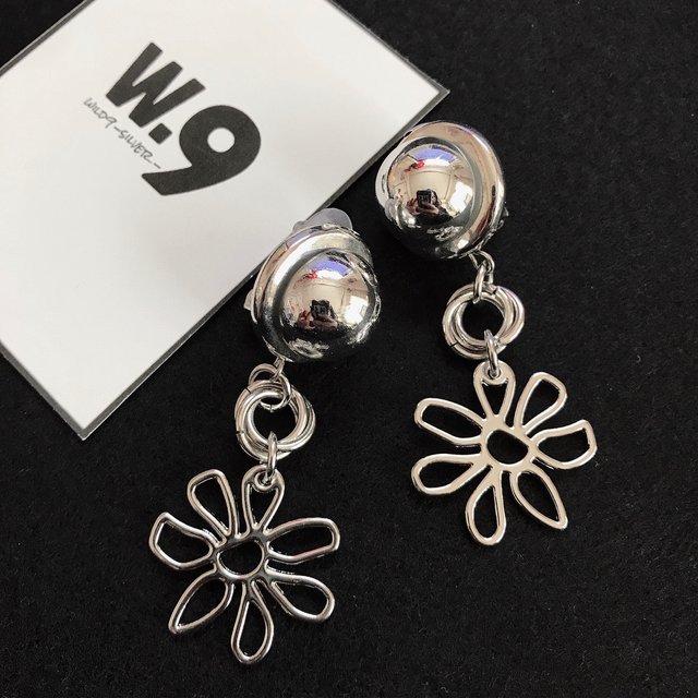 花イヤリング シルバー ハンドメイドマーケット Minne 花イヤリング シルバー ハンドメイドマーケット Minne