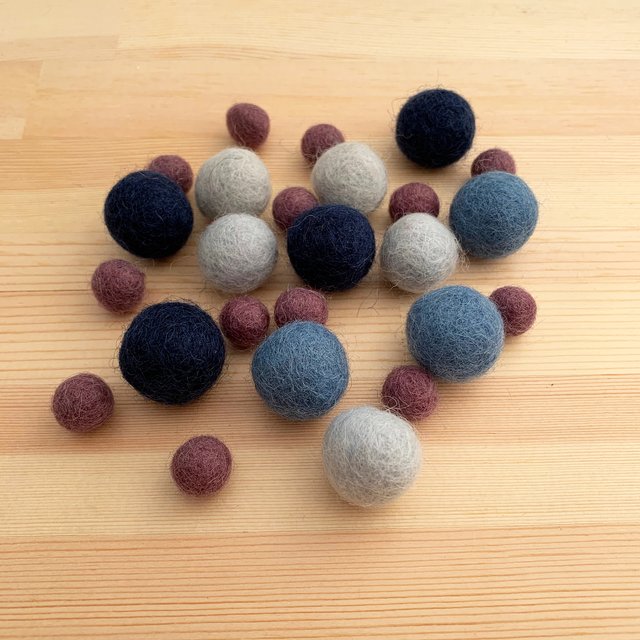手作りキット フェルトボール ネックレス Blue01 ハンドメイドマーケット Minne 手作りキット フェルトボール ネックレス Blue01 ハンドメイドマーケット Minne