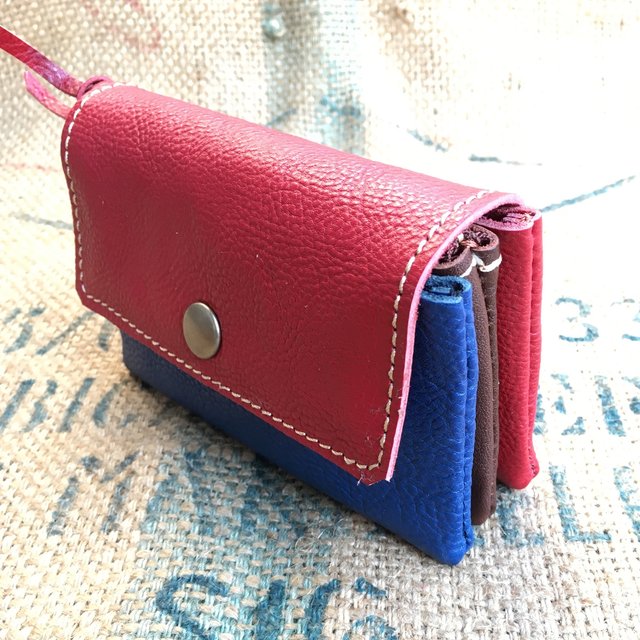 3層の革財布 可愛いレザー財布 3miru ブルー 焦げ茶 レッド ハンドメイドマーケット Minne 3層の革財布 可愛いレザー財布 3miru ブルー 焦げ茶 レッド ハンドメイドマーケット Minne