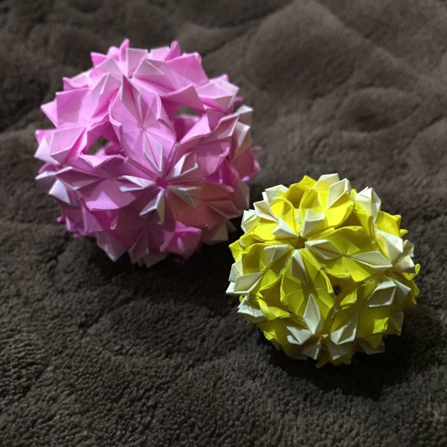 折り紙 花くす玉 2個セット Minne 日本最大級のハンドメイド 手作り通販サイト 折り紙 花くす玉 2個セット Minne 日本最大級のハンドメイド 手作り通販サイト