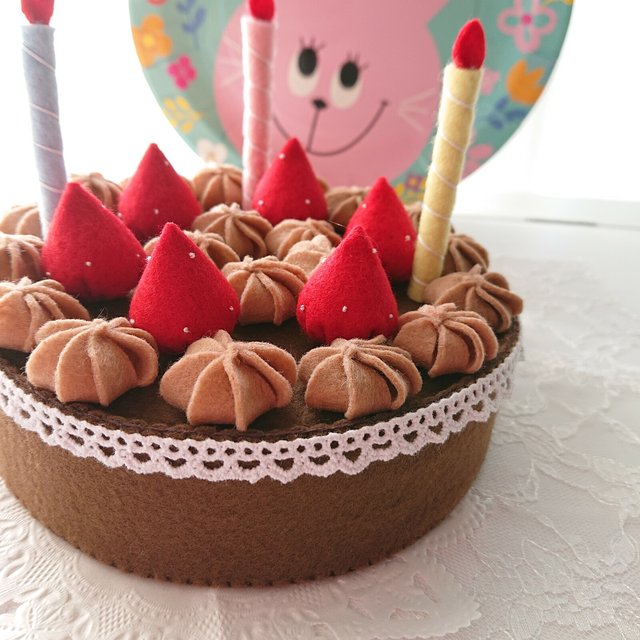 チョコケーキ フェルトのケーキ お食い初めケーキ 百日祝いケーキ ハンドメイドマーケット Minne