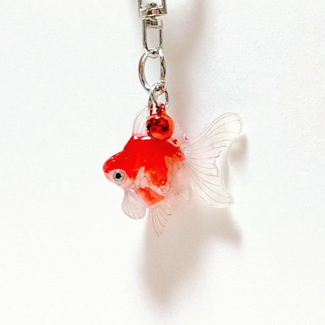 キーホルダー プラ板金魚 ハンドメイドマーケット Minne キーホルダー プラ板金魚 ハンドメイドマーケット Minne