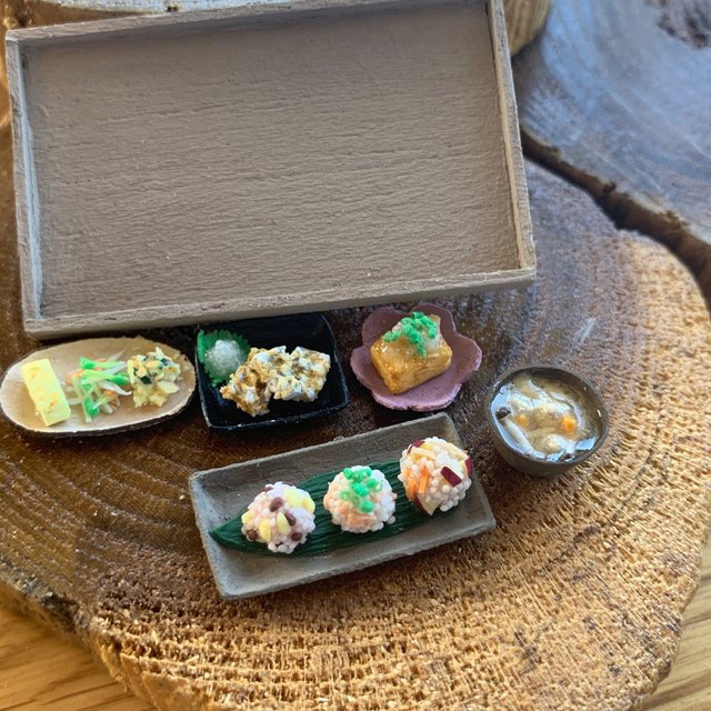 秋の3種のまんまるおにぎり定食 ハンドメイドマーケット Minne 秋の3種のまんまるおにぎり定食 ハンドメイドマーケット Minne