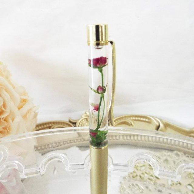 本物の薔薇を閉じ込めた ハーバリウム ボールペン 世界最小の薔薇 極小ローズ リトルウッズ Ink ブラック ドライフラワー プチギフトなどに ハンドメイドマーケット Minne 本物の薔薇を閉じ込めた ハーバリウム ボールペン 世界最小の薔薇 極小ローズ リトルウッズ Ink ブラック ドライフラワー プチギフトなどに ハンドメイドマーケット Minne