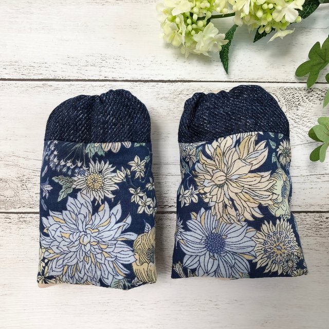アンジェレッテ ベビービョルンone用よだれパッド よだれカバー 紺色花柄 ヒッコリー Minne 日本最大級のハンドメイド 手作り 通販サイト アンジェレッテ ベビービョルンone用よだれパッド よだれカバー 紺色花柄 ヒッコリー Minne 日本最大級のハンドメイド 手作り 通販サイト
