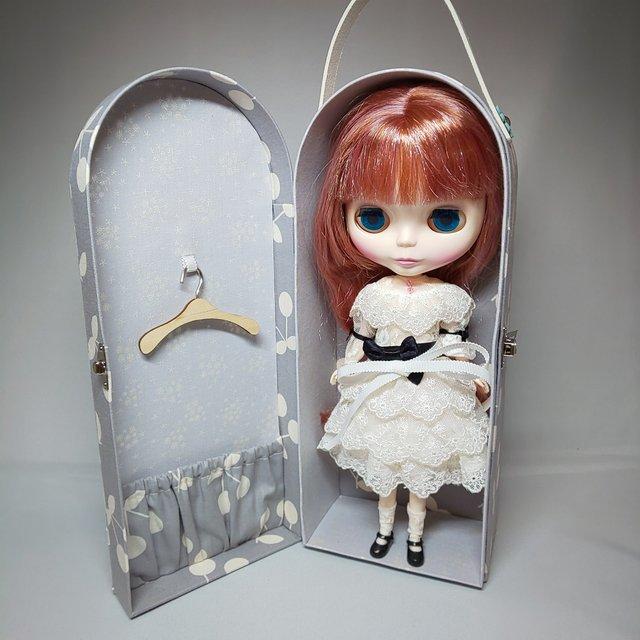 ブライス大型ドールケース花柄 | ortigueiramais.com.br