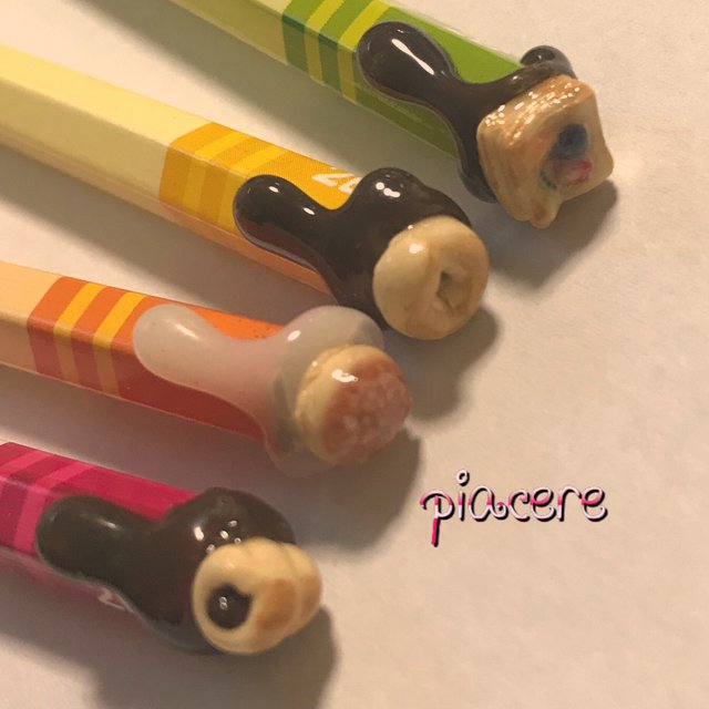 スイーツデコ ちっちゃなパンのとろりん鉛筆4本セット フェイクスイーツ ミニチュアフード 文房具 筆記用具 かわいい ドーナツ チョコレート Minne 日本最大級のハンドメイド 手作り通販サイト スイーツデコ ちっちゃなパンのとろりん鉛筆4本セット フェイクスイーツ ミニチュアフード 文房具 筆記用具 かわいい ドーナツ チョコレート Minne 日本最大級のハンドメイド 手作り通販サイト