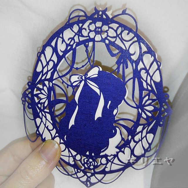 切り絵 リボンの少女 ハンドメイドマーケット Minne 切り絵 リボンの少女 ハンドメイドマーケット Minne