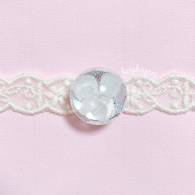 白 紫陽花 帯留め ドライフラワー フラワー お花 ホワイト あじさいアジサイ 押し花 浴衣 着物 クリア ハンドメイドマーケット Minne 白 紫陽花 帯留め ドライフラワー フラワー お花 ホワイト あじさいアジサイ 押し花 浴衣 着物 クリア ハンドメイドマーケット Minne
