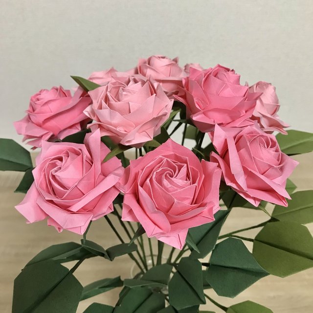 折り紙のバラ花束 ブーケ フラワーアレンジメント 10本セット Minne 日本最大級のハンドメイド 手作り通販サイト 折り紙のバラ花束 ブーケ フラワーアレンジメント 10本セット Minne 日本最大級のハンドメイド 手作り通販サイト
