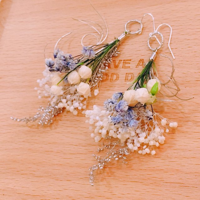 結婚式 かすみ草ブーケピアス Goannaclaw Series Minne 日本最大級のハンドメイド 手作り通販サイト 結婚式 かすみ草ブーケピアス Goannaclaw Series Minne 日本最大級のハンドメイド 手作り通販サイト