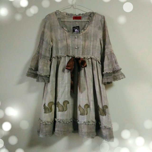 1点もの りす柄 ワンピース アンティーク調 ピンクグレー ハンドメイドマーケット Minne 1点もの りす柄 ワンピース アンティーク調 ピンクグレー ハンドメイドマーケット Minne