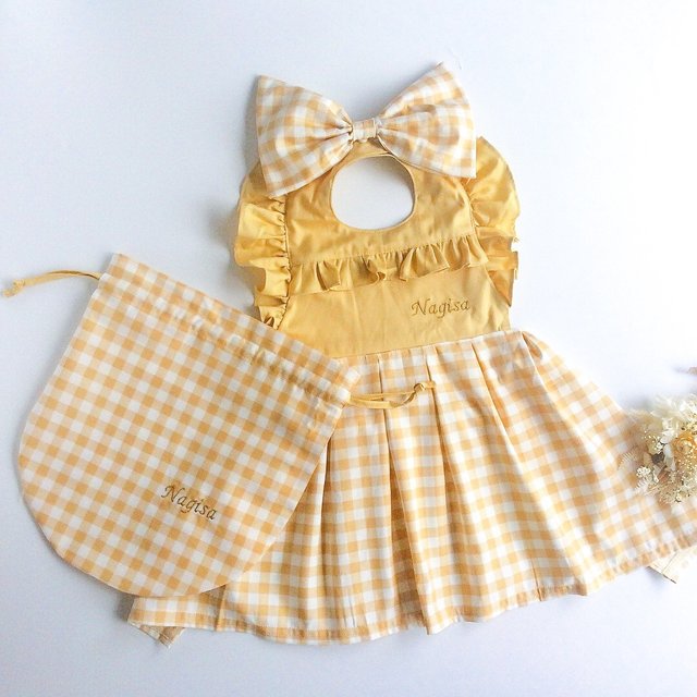 出産祝い 名入れ フリル付 ドレスエプロン 女の子 ベビー用 ワンピース お誕生日プレゼント ギンガムチェック 70 90cm Minne 日本最大級のハンドメイド 手作り通販サイト 出産祝い 名入れ フリル付 ドレスエプロン 女の子 ベビー用 ワンピース お誕生日プレゼント ギンガムチェック 70 90cm Minne 日本最大級のハンドメイド 手作り通販サイト