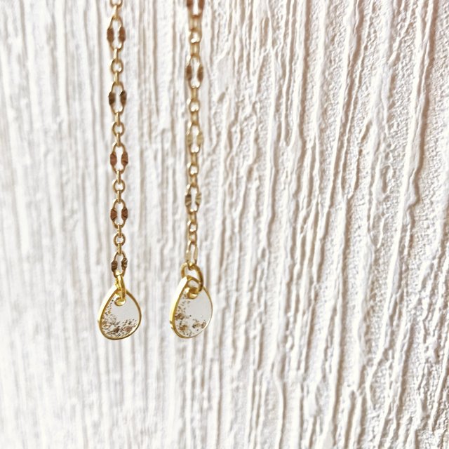 天使のなみだ キラキラしずくピアス ハンドメイドマーケット Minne 天使のなみだ キラキラしずくピアス ハンドメイドマーケット Minne