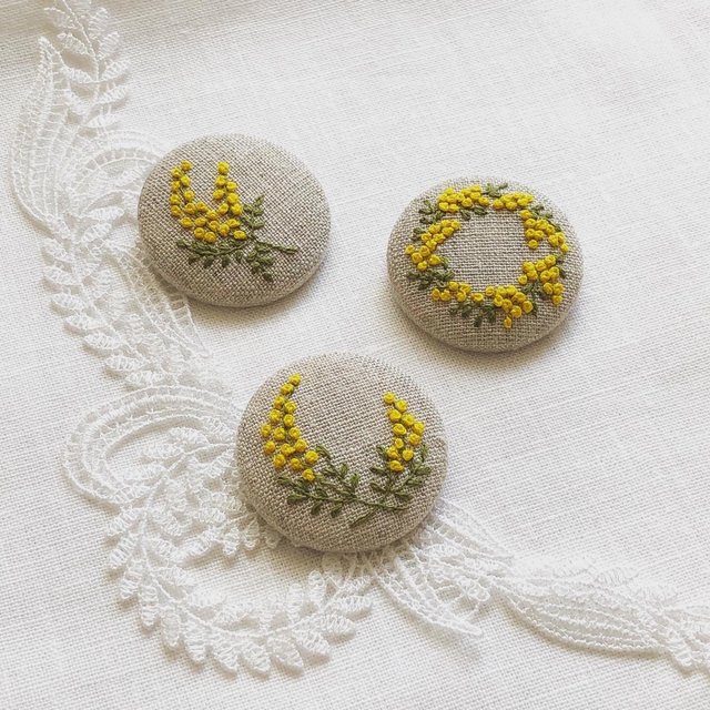 Hinata 刺繍ブローチ Garden ミモザ ハンドメイドマーケット Minne Hinata 刺繍ブローチ Garden ミモザ ハンドメイドマーケット Minne