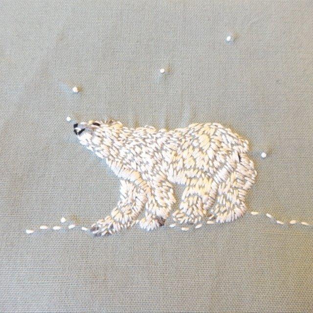 しろくま手刺繍ポーチ ハンドメイドマーケット Minne しろくま手刺繍ポーチ ハンドメイドマーケット Minne