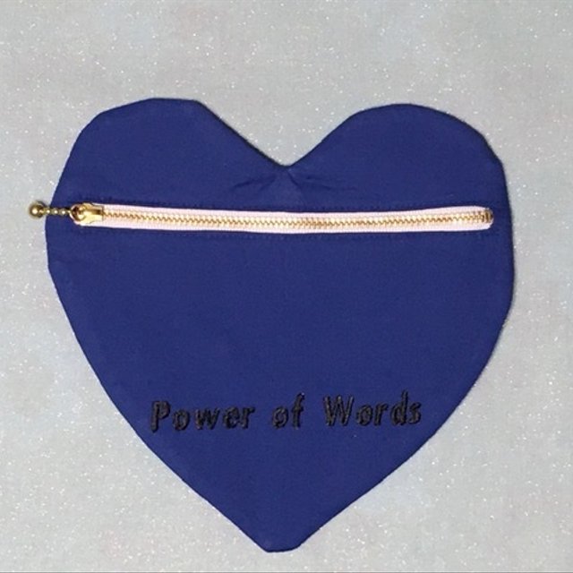 ハート型ポーチ Sweetest Blue ハンドメイドマーケット Minne ハート型ポーチ Sweetest Blue ハンドメイドマーケット Minne