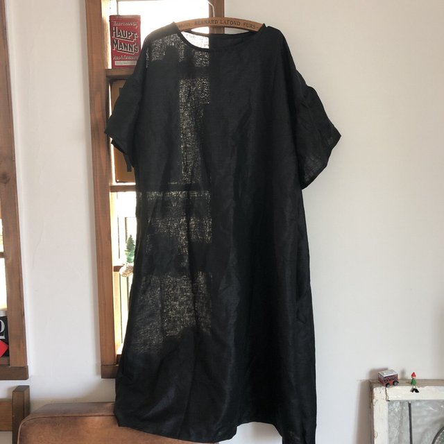 ブラックリネン100 ワンピース 着丈約113 ハンドメイドマーケット Minne ブラックリネン100 ワンピース 着丈約113 ハンドメイドマーケット Minne