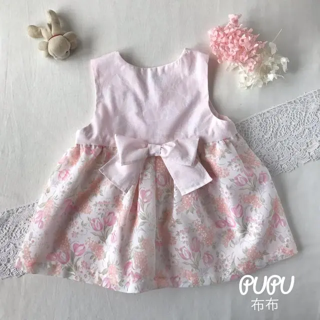 90cm✳︎リボンのチューリップ柄ワンピース🎀🌷✳︎さくら色✳︎淡いピンク✳︎ギャザーワンピース✳︎2歳✳︎3歳