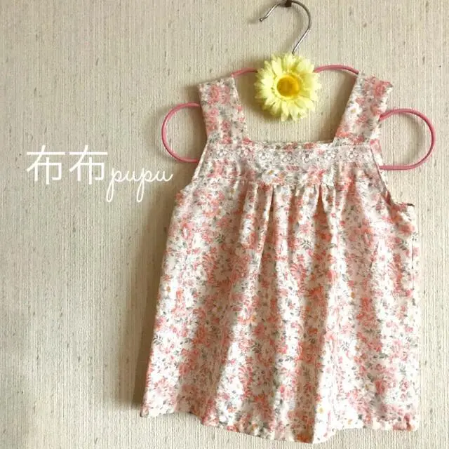 コーラルピンクの小花柄キャミワンピース✳︎ベビー服