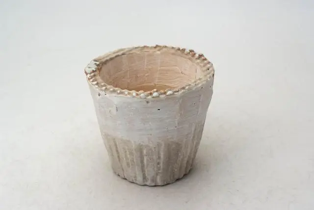 陶器製（2.5号ポット相当）　多肉植物の欲しがる植木鉢 NSSc-モスグリーン8695