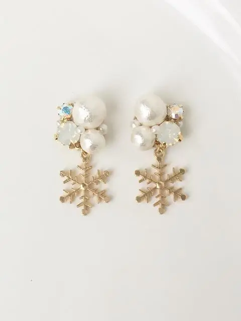 snow×bijou ピアス／イヤリング