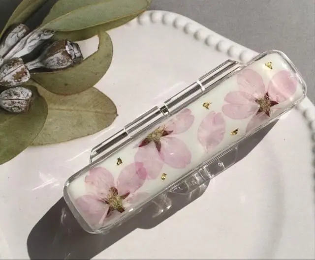 桜の押し花印鑑ケース | minne 日本最大級のハンドメイド・手作り通販 